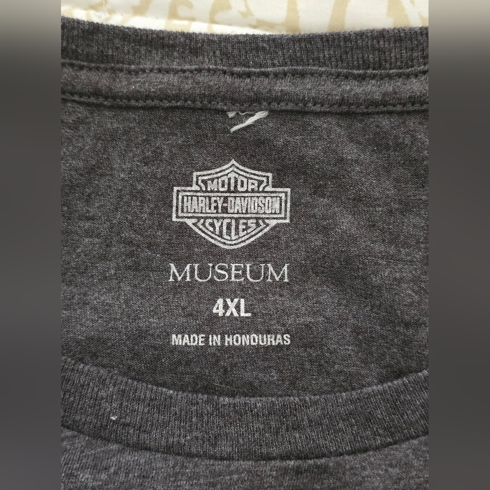 Harley-Davidson Museum Short Sleeve Shirt, Plus Size - Picture 6 of 7